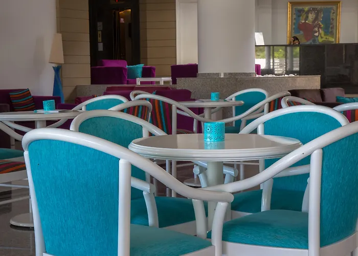 Crystal Springs Beach Hotel